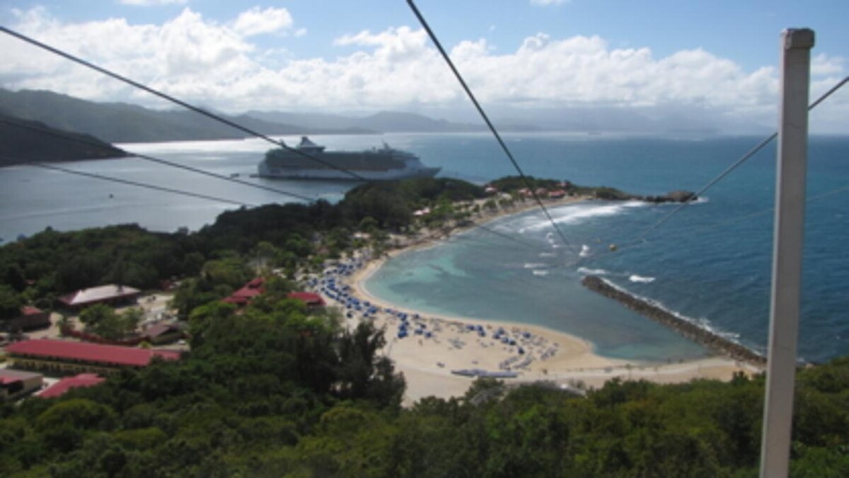 Images TPI Travel Navigators