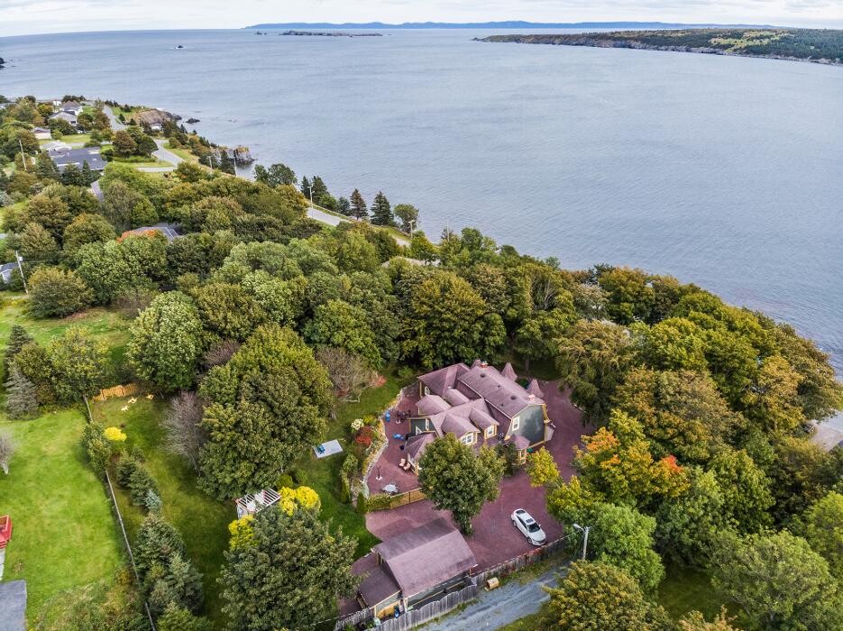 Images Rideout Realty