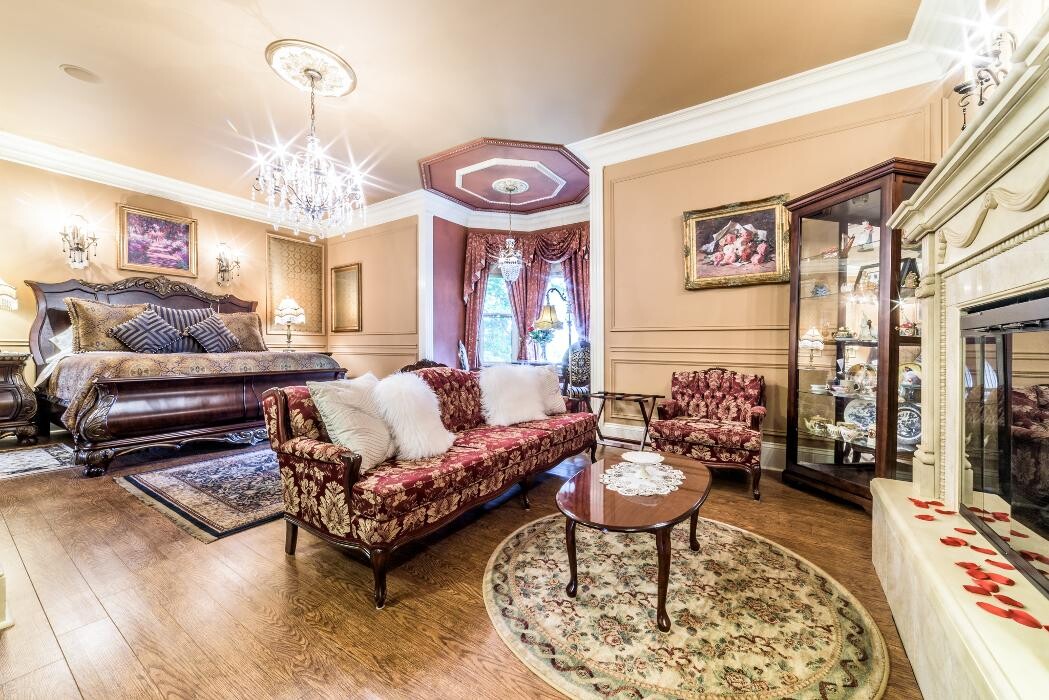 Images Rideout Realty
