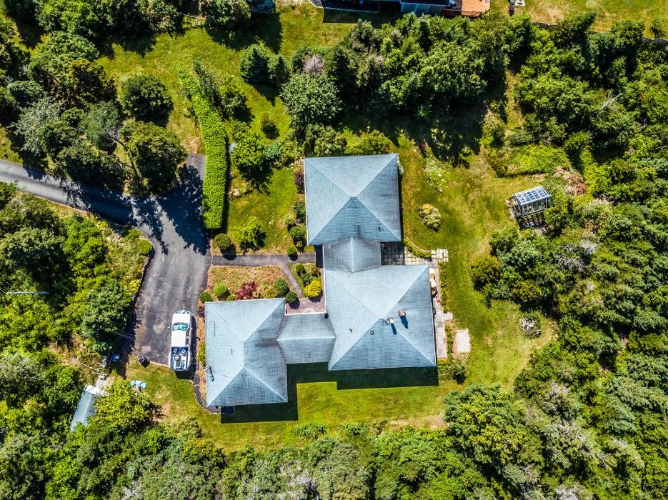 Images Rideout Realty