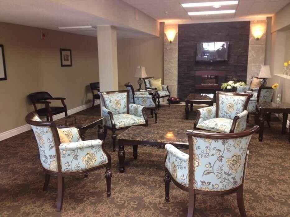 Images Medicine Hat Villa