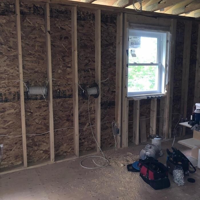 Images Lynn Valley Electric Inc.