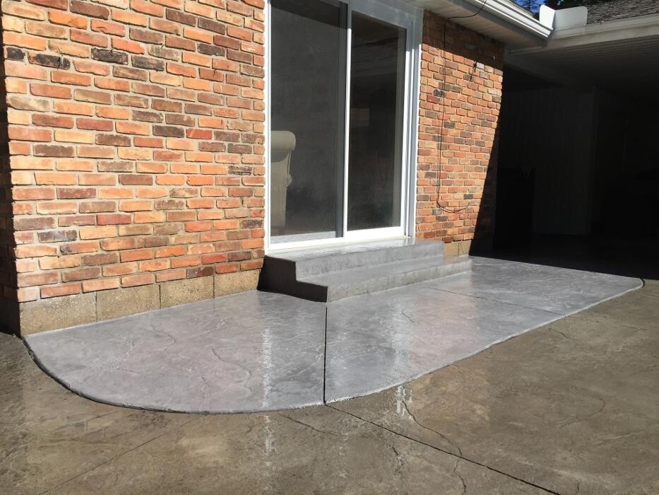 Images Menna Construction Inc