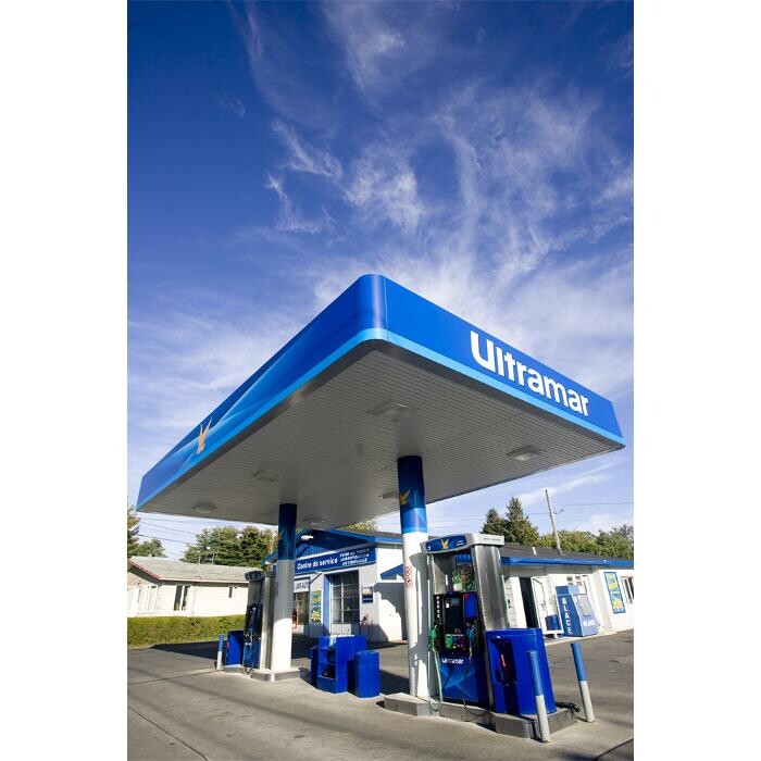 Images ultramar - gas station