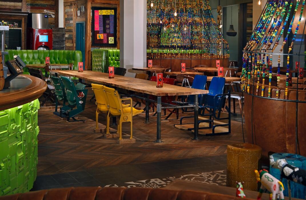 Images Nando's PERi-PERi