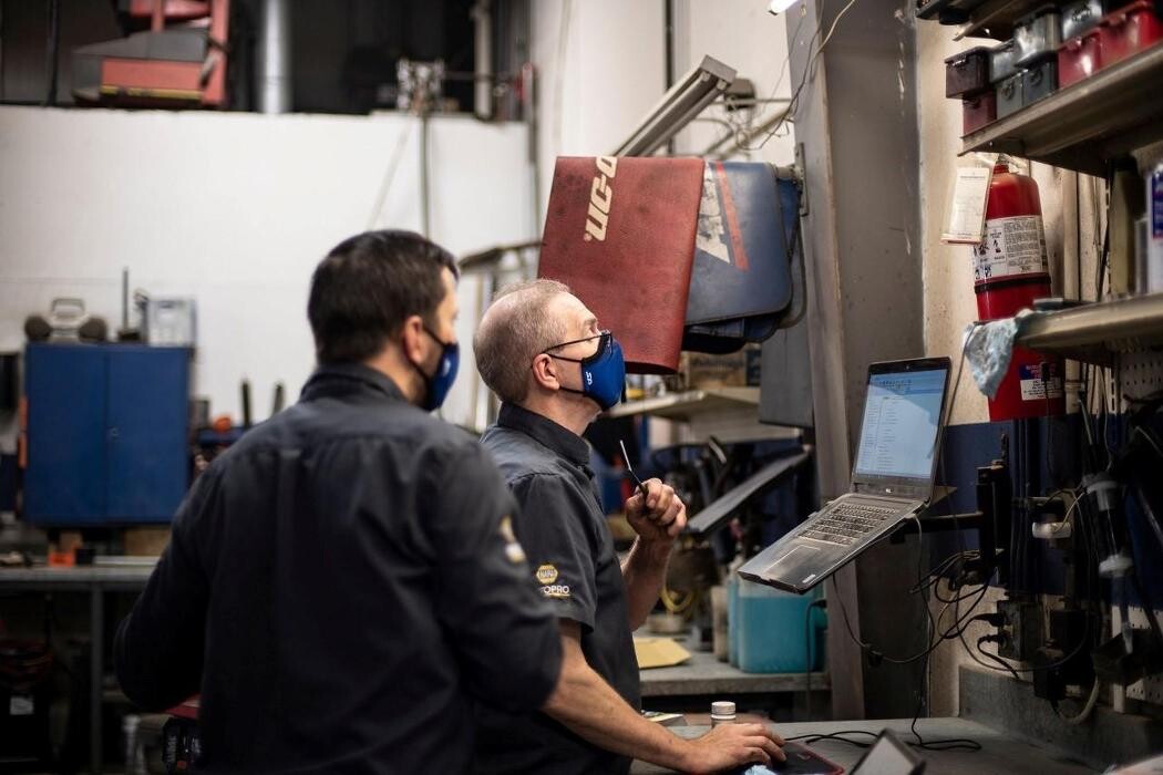Images Crestview Auto Service