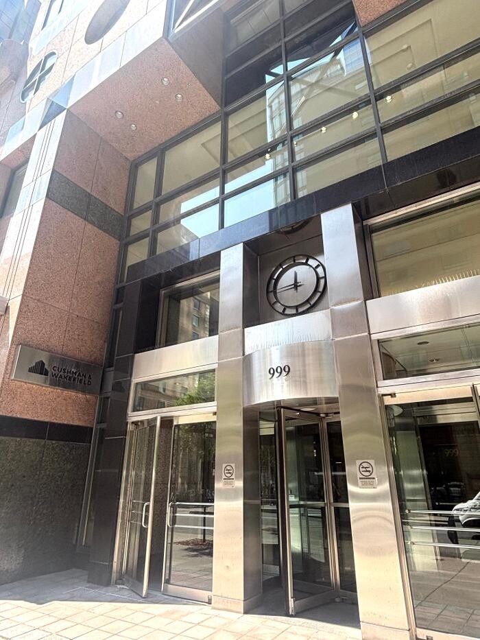 Images Cushman & Wakefield - Commercial Real Estate Services