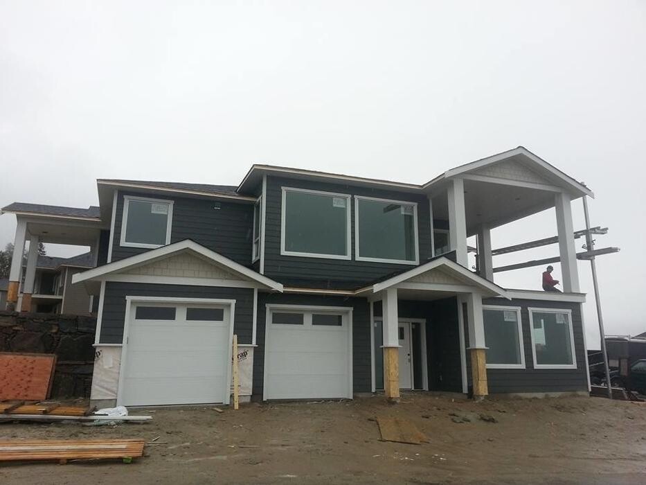 Images Rowney Exteriors Inc