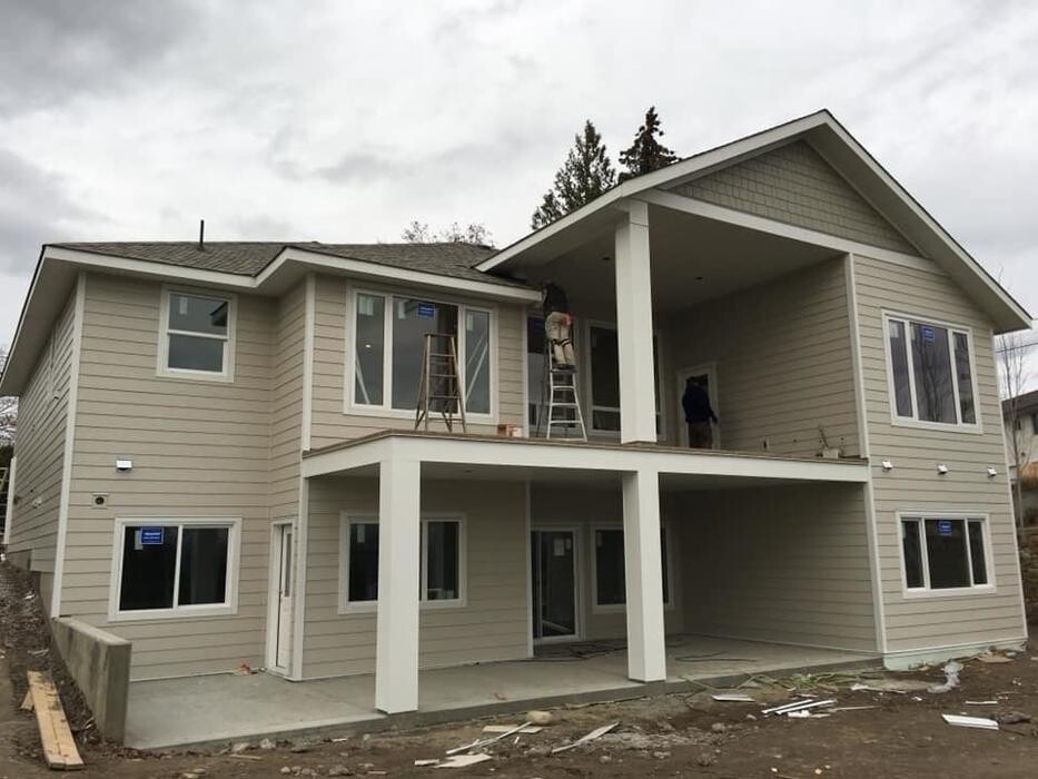 Images Rowney Exteriors Inc