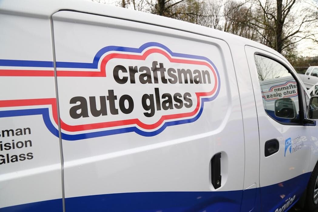 Images Craftsman Auto Glass