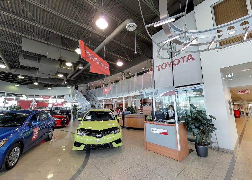 Images Boulevard Toyota - Véhicules neufs, d'occasion ou usagés, Toyota et autres marques à Québec.