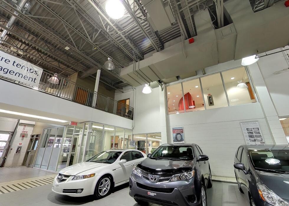 Images Boulevard Toyota - Véhicules neufs, d'occasion ou usagés, Toyota et autres marques à Québec.