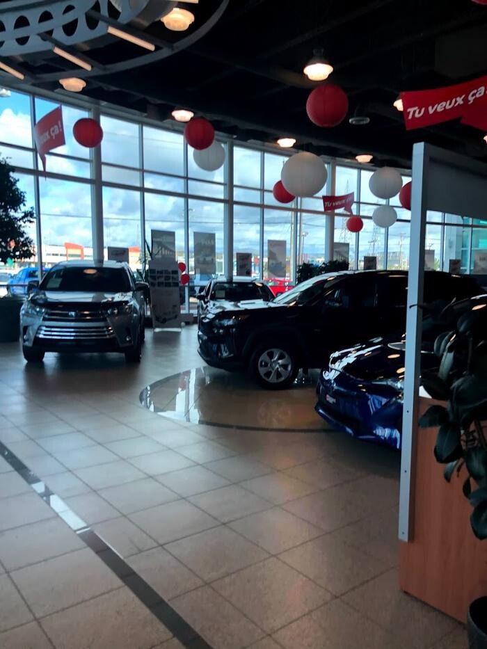 Images Boulevard Toyota - Véhicules neufs, d'occasion ou usagés, Toyota et autres marques à Québec.