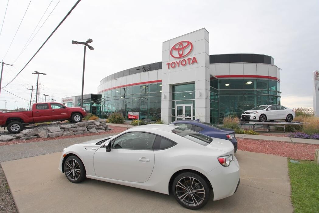 Images Boulevard Toyota - Véhicules neufs, d'occasion ou usagés, Toyota et autres marques à Québec.