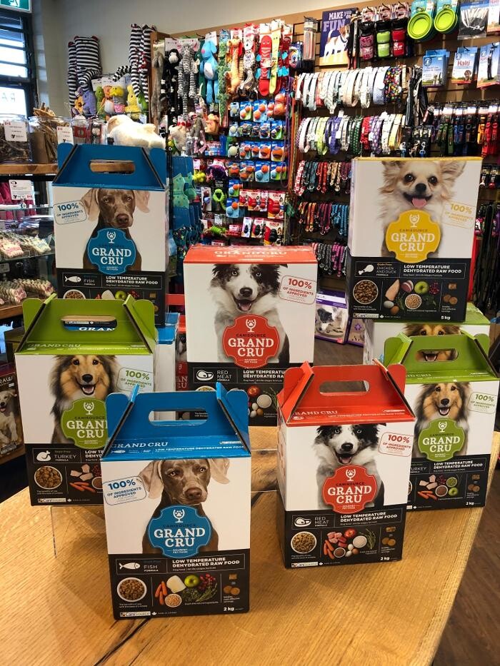 Images Rascals Pet Market Inc