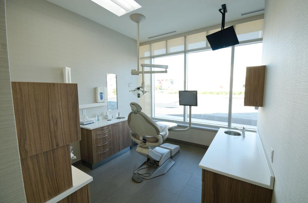 Images Meadow Dental Care