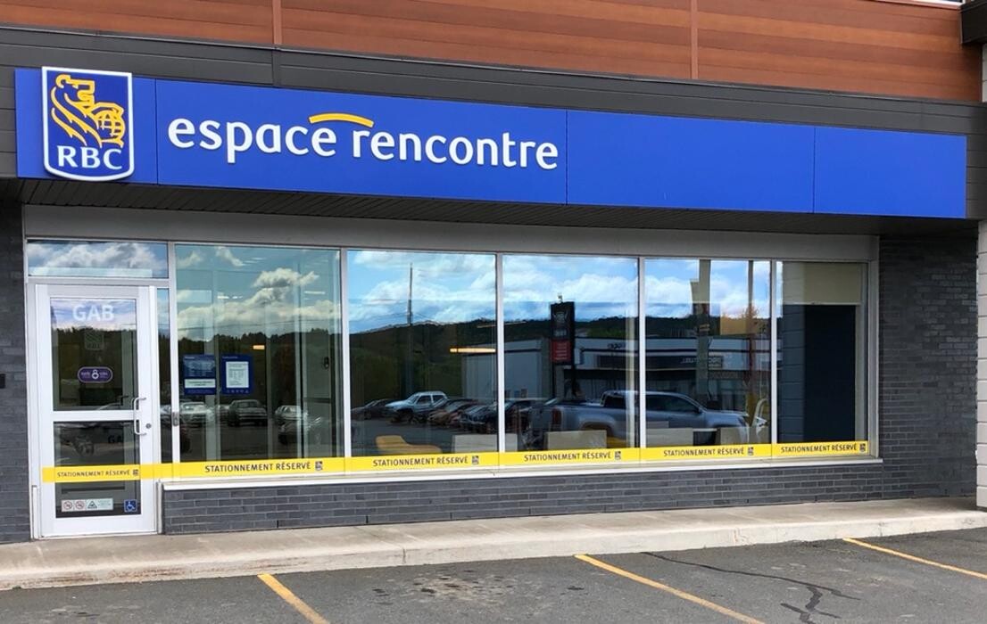 Images RBC Banque Royale - Espace Rencontre (Argent comptant au GAB seulement)