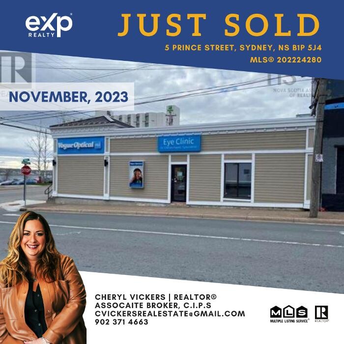 Images Cheryl Vickers - REALTOR - Associate Broker