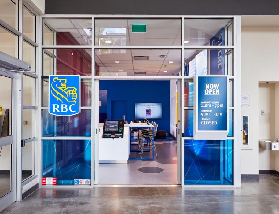 Images RBC On Campus (Cash at ATM Only)