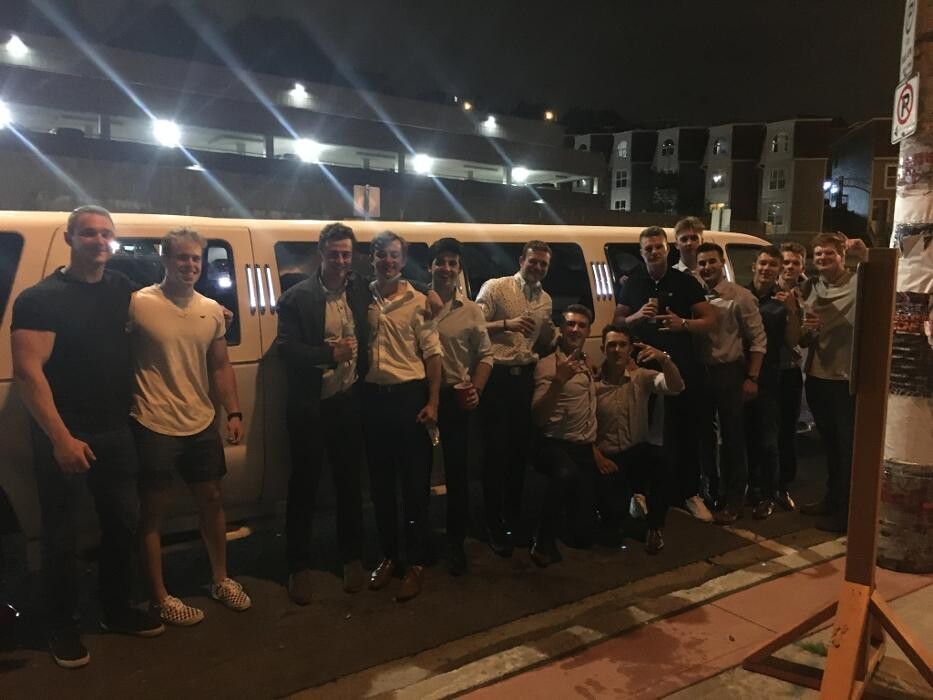 Images The Rock Limousine