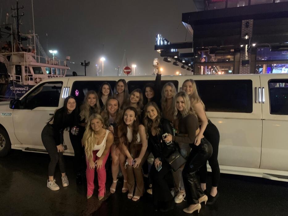Images The Rock Limousine