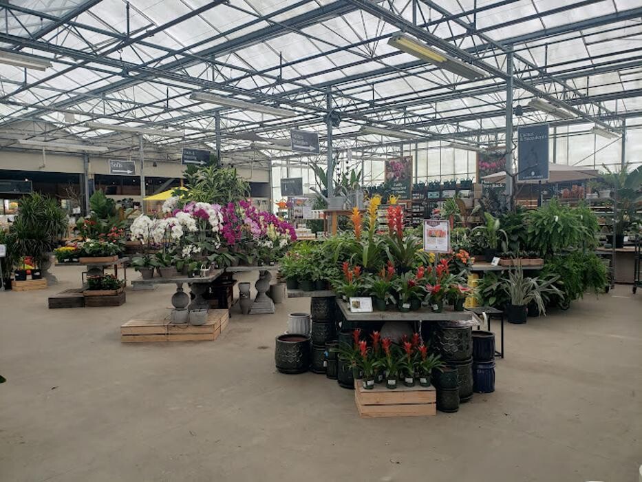 Images GARDENWORKS Nanaimo