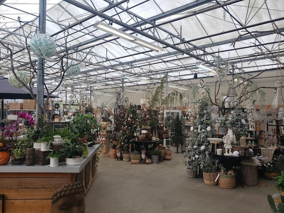 Images GARDENWORKS Nanaimo