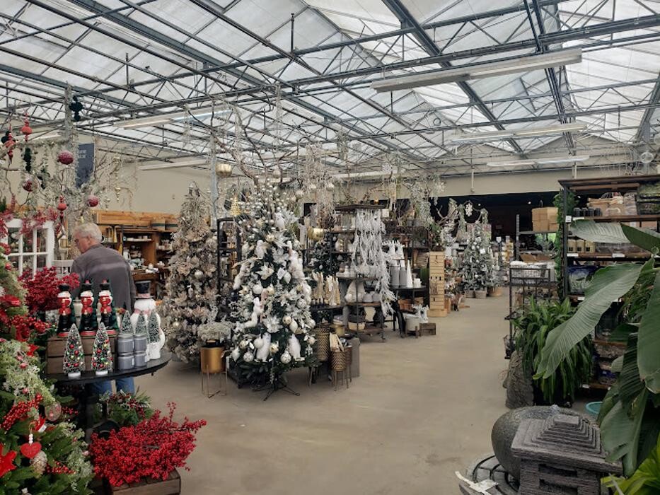Images GARDENWORKS Nanaimo