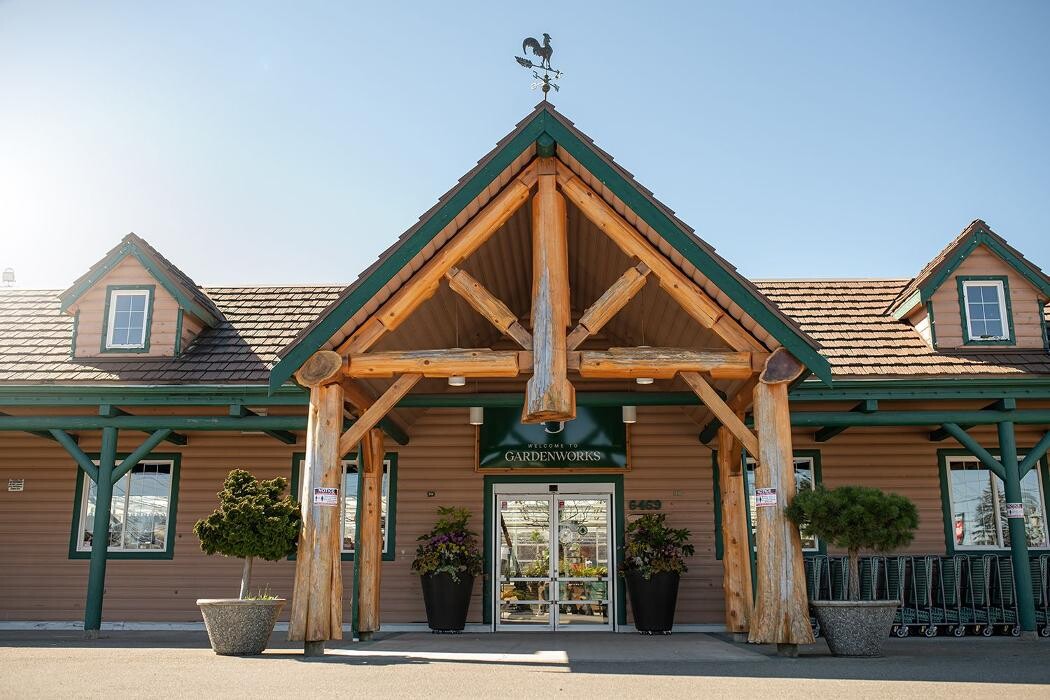 Images GARDENWORKS Nanaimo