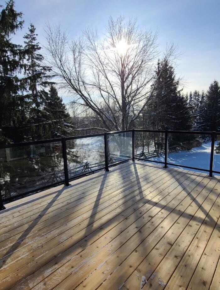 Images Winnipeg Deck and Rail
