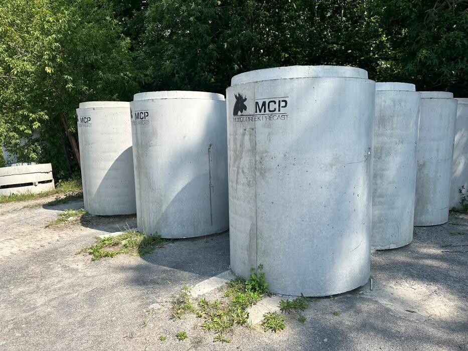 Images Moose Creek Precast Inc.