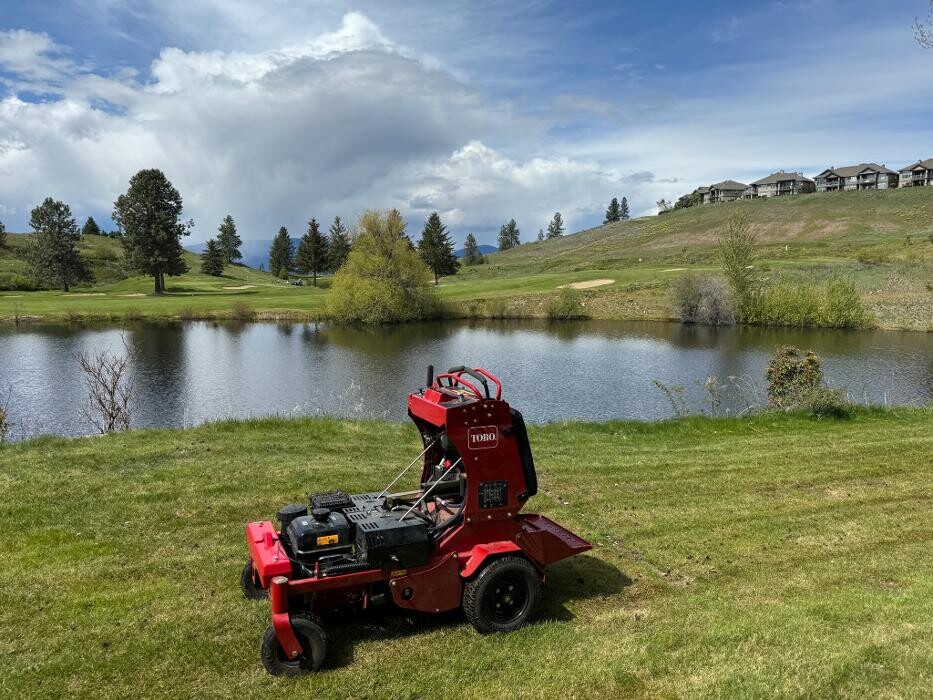 Images Okanagan Valley Landscape ltd