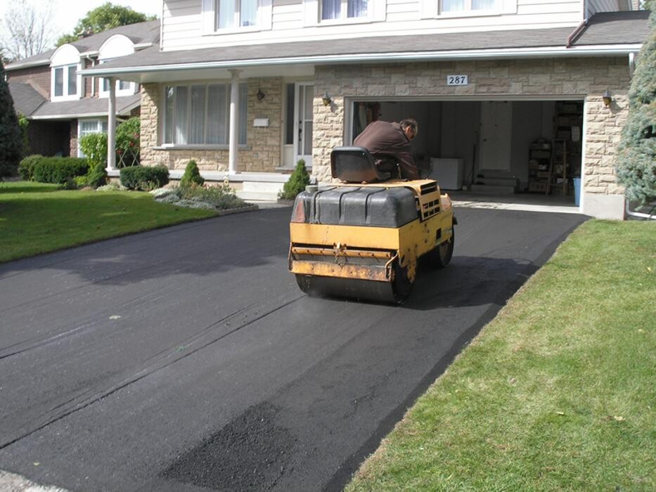 Images Tri-City Paving Inc