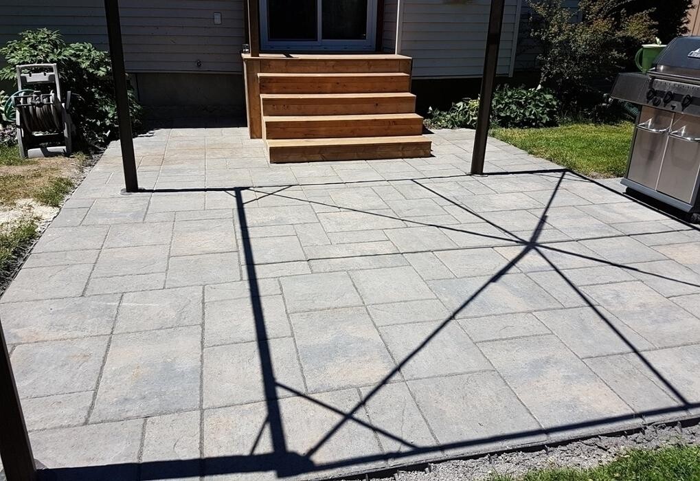 Images Elmvale Landscaping & Contractors