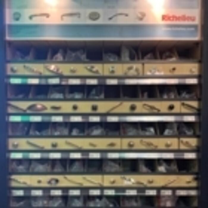Images The Hub Hardware Benjamin Moore