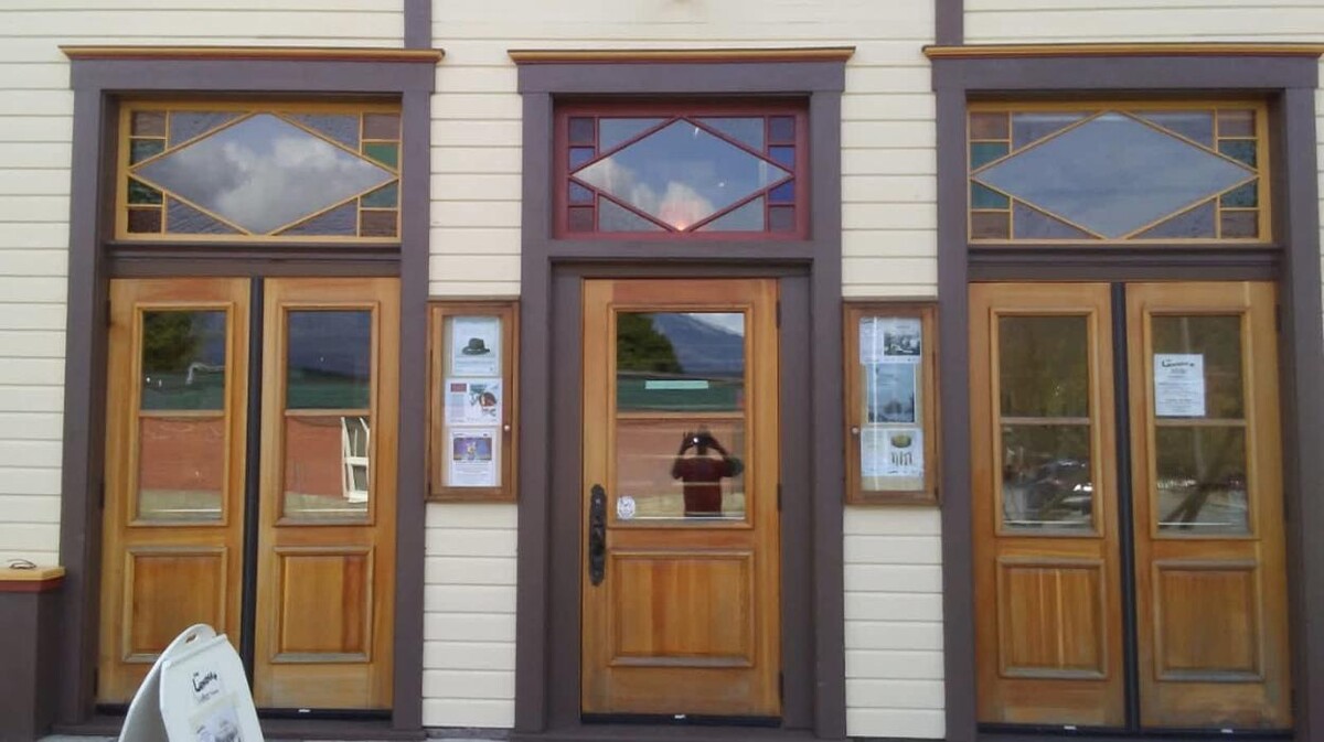 Images A & A Painting Ltd