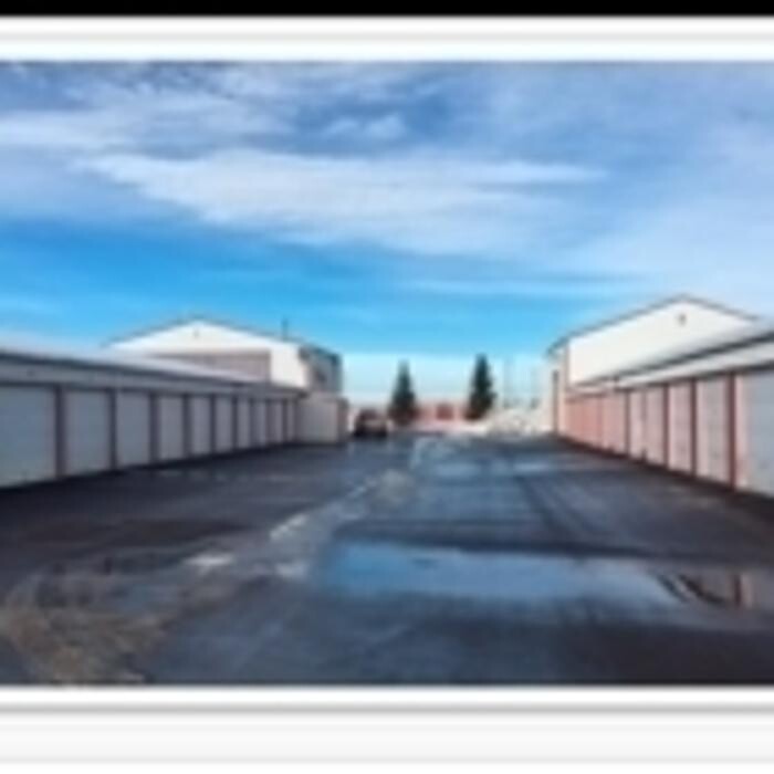 Images Red Deer Store-It