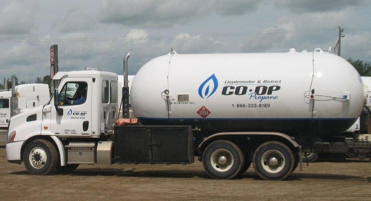 Images Lloydminster Co-op Fuel Centre