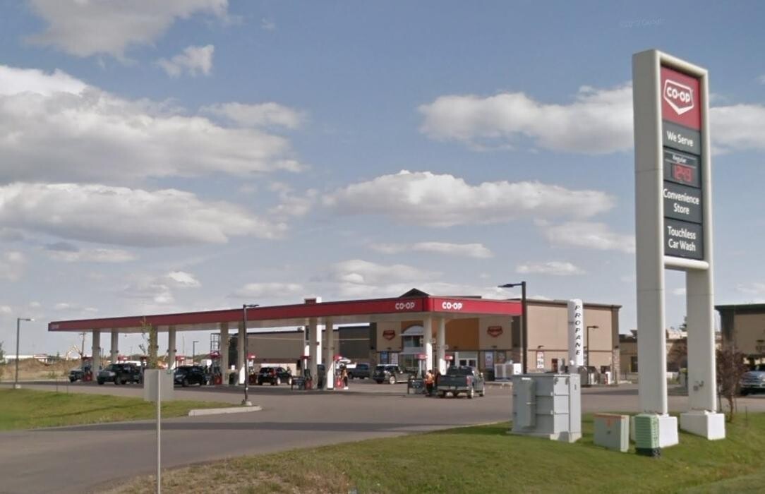 Images Ironwells Co-op Gas Bar, Convenience Store and Car Wash