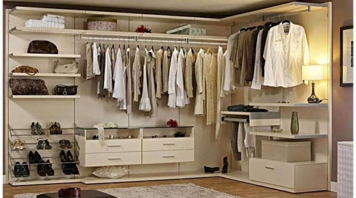 Images Skyview Closets & Blinds