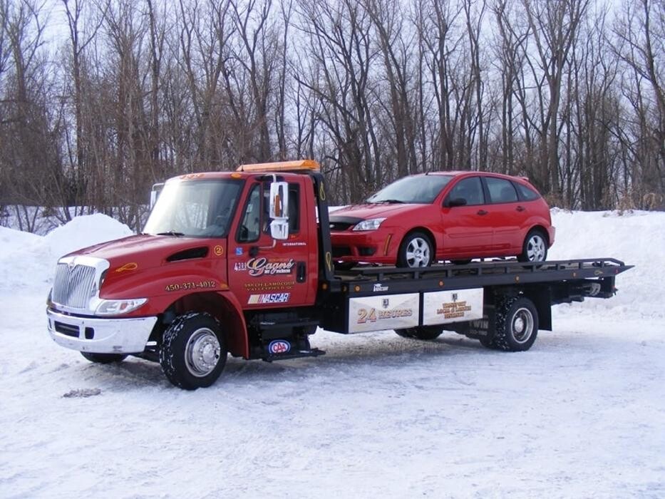 Images Remorquage Gagné et Frères 2001