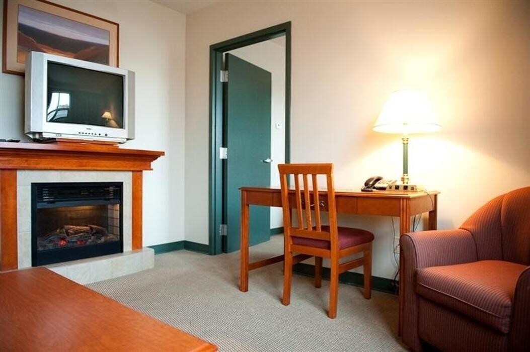 Images Barrhead Neighbourhood Inn