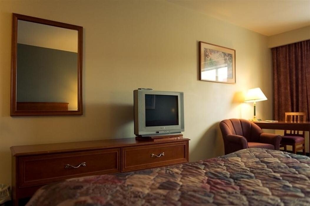 Images Barrhead Neighbourhood Inn