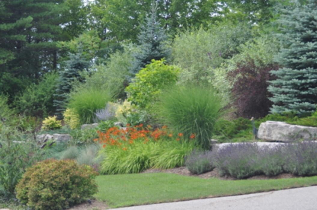 Images Renaissance Landscape Group Inc