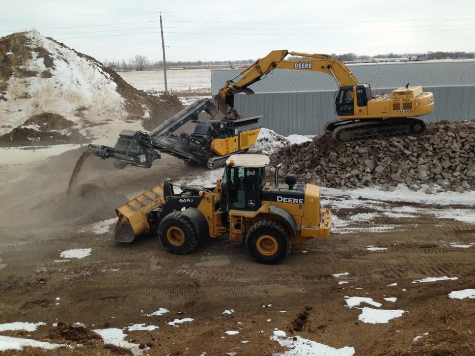 Images Big D Enterprises Ltd.