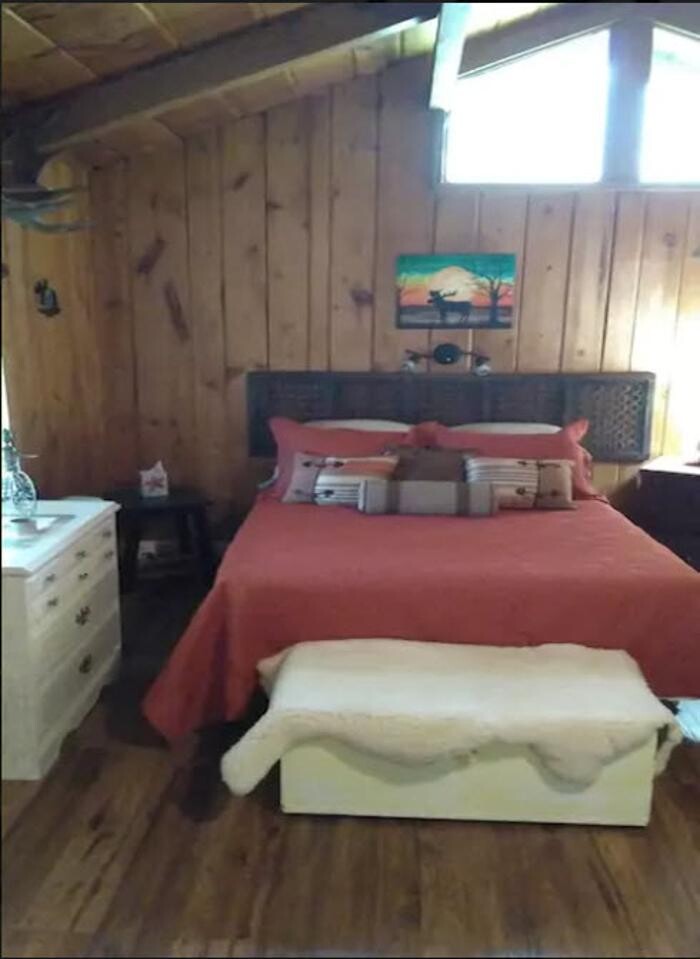 Images Bet-Cha-Wana Stay Cabins Bet-Cha-Wana St