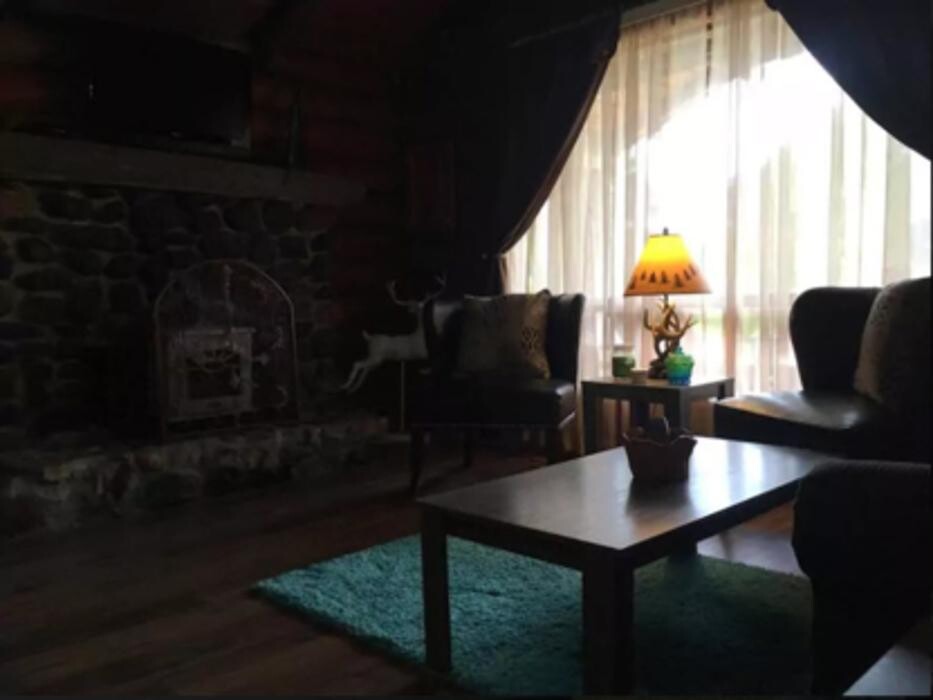 Images Bet-Cha-Wana Stay Cabins Bet-Cha-Wana St