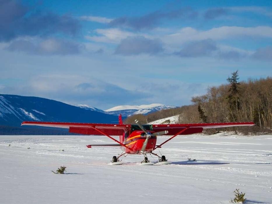 Images Alpine Aviation - Yukon Ltd