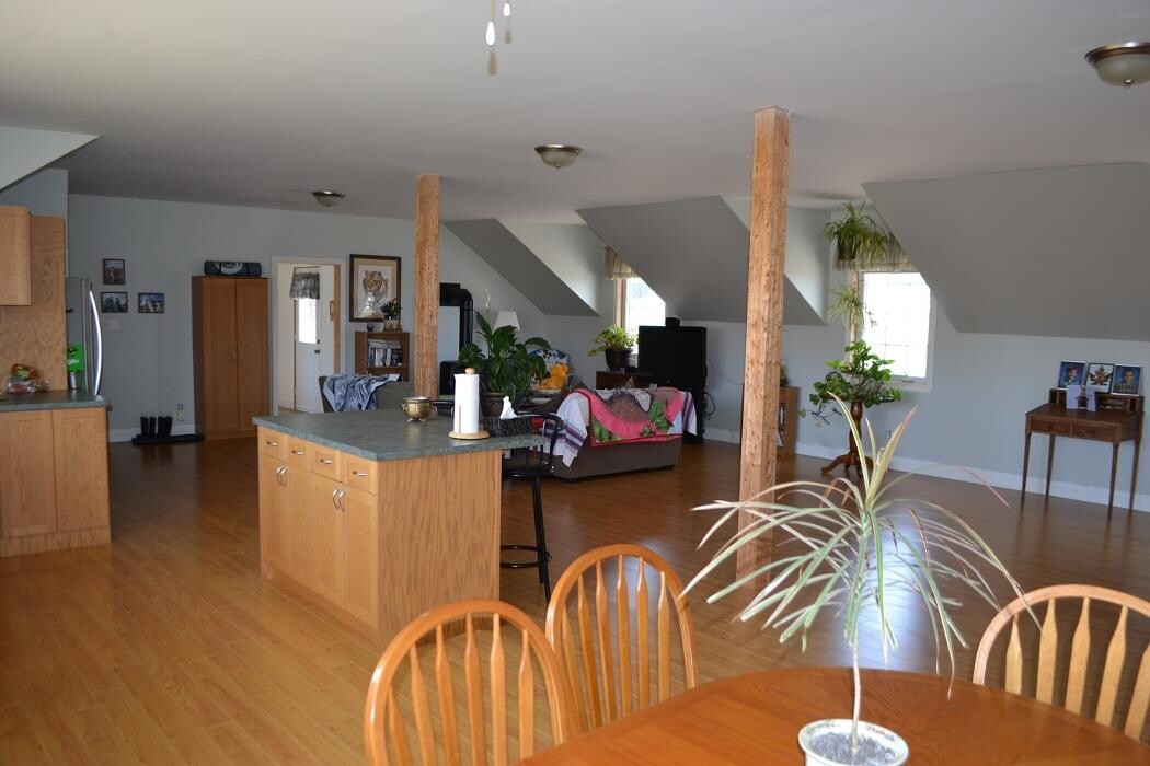 Images Tri-Way General Construction / Heirloom Kitchens