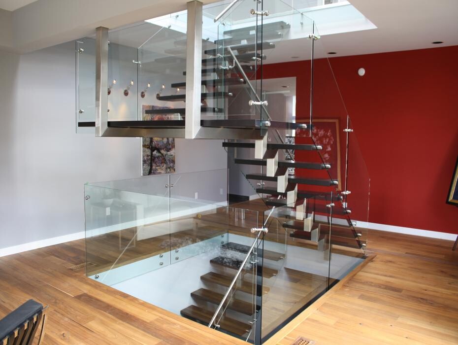 Images Fort Rouge Glass Ltd